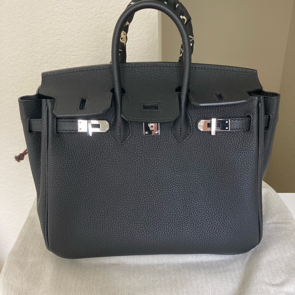 Black Togo Bag Silver 25cm